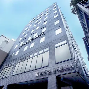 livemax-yokohama-motomac.kanagawa-hotels.com/